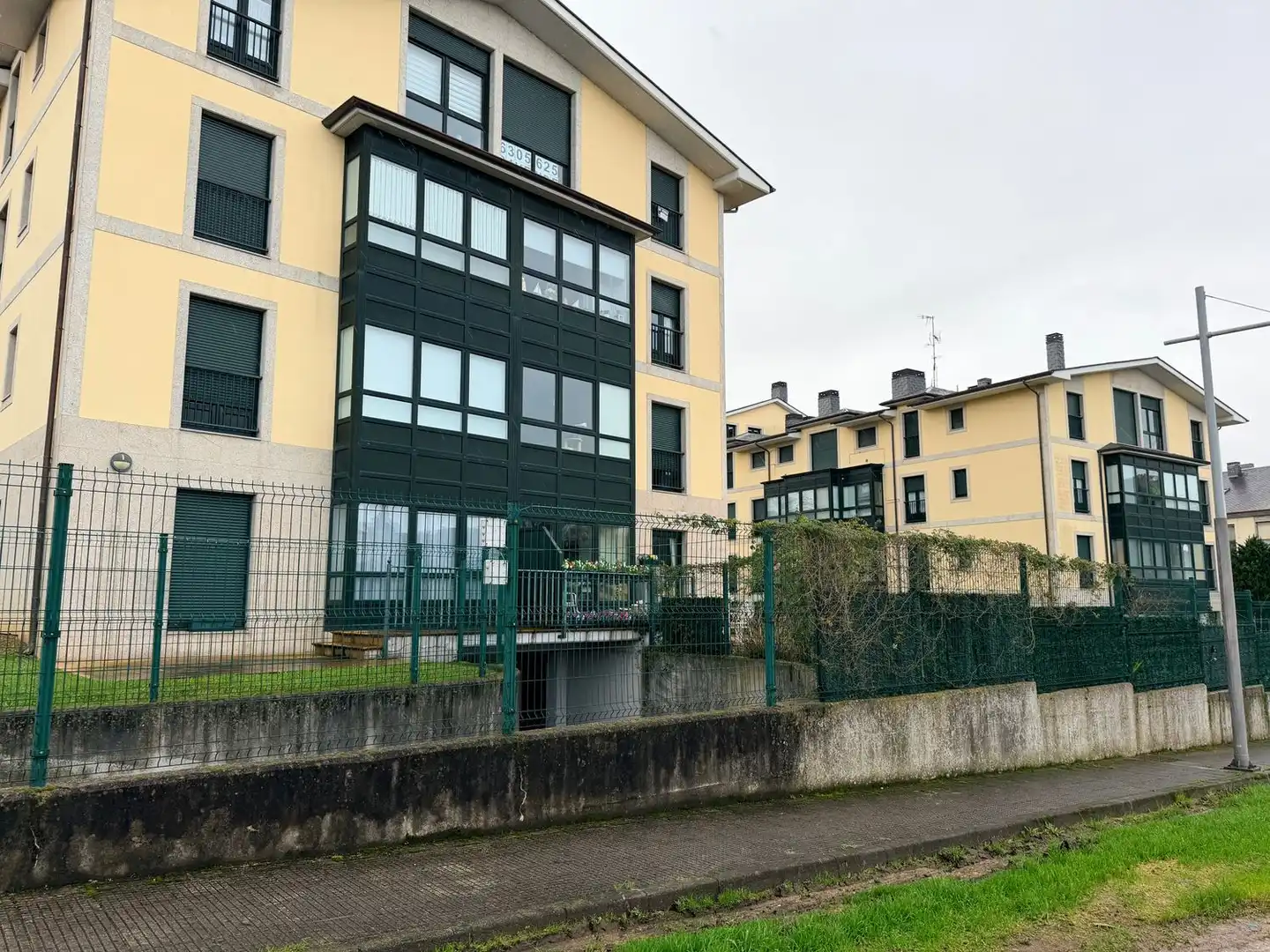 Flat for sale in Castropol