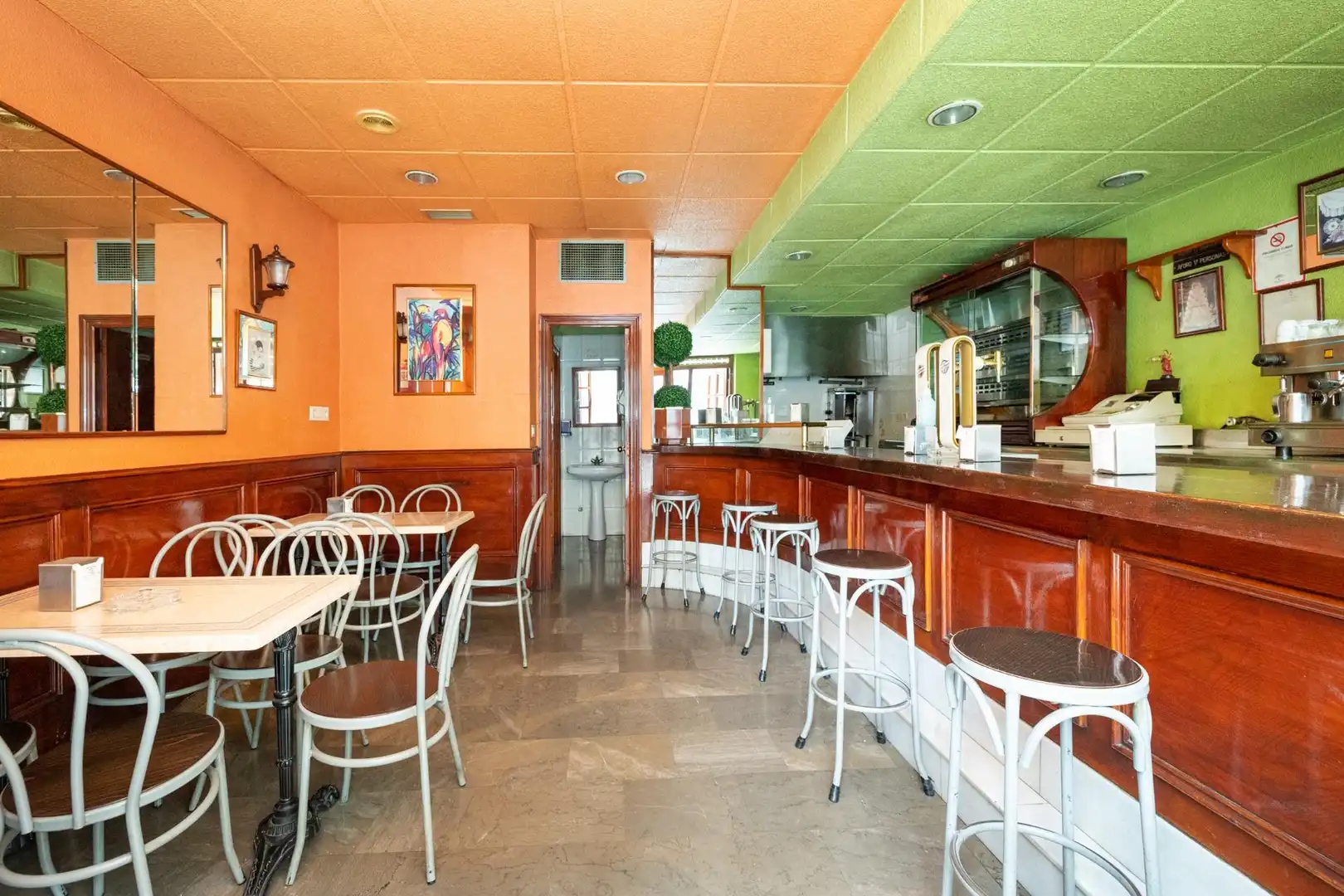 Commercial properties for sale in Granada