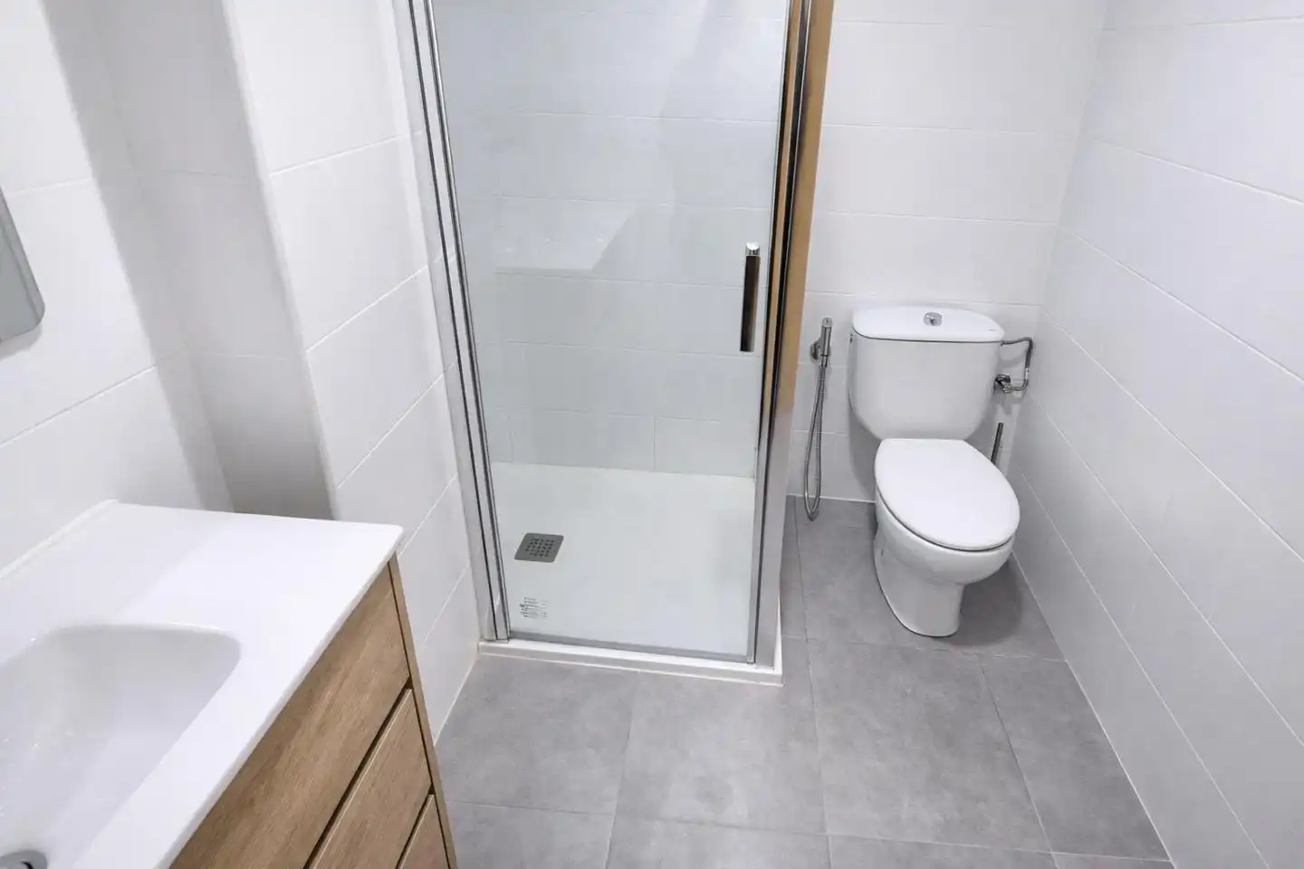 Bathroom of Ground floor for sale in Elche / Elx  with Furnished
