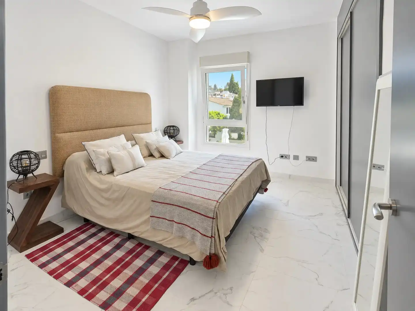 Habitación de Apartamento en venta en Marbella con Terraza