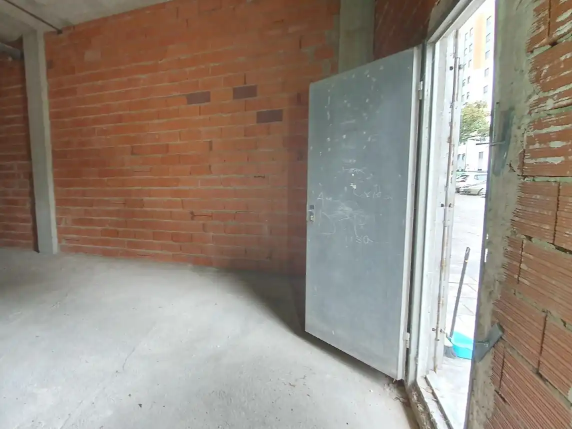 Local en venta en Paterna
