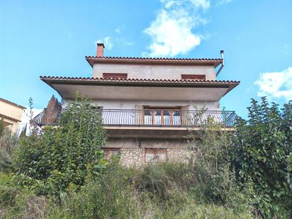 Vista exterior de Casa o xalet en venda en Castellar del Vallès amb Terrassa i Balcó