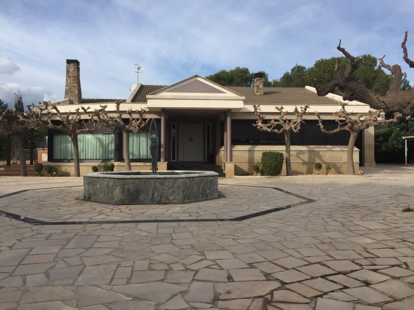 Vista exterior de Casa o xalet en venda en Roquetes amb Aire condicionat, Jardí privat i Traster