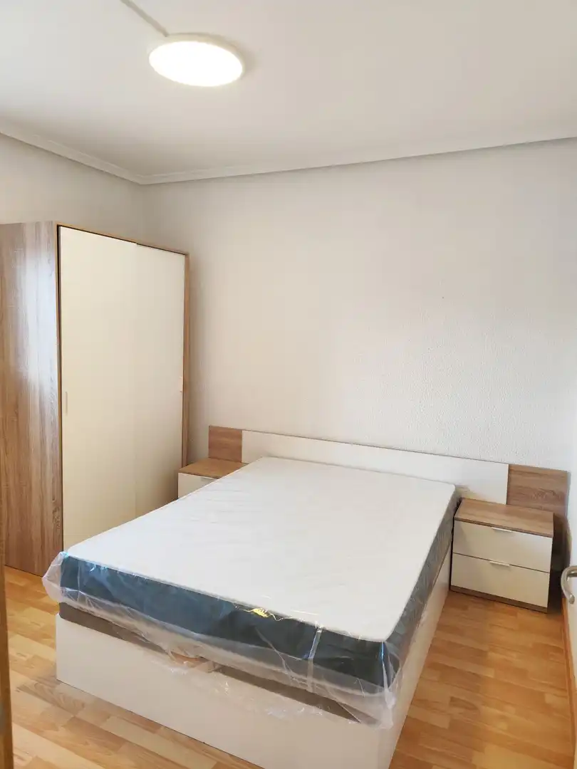 Habitación de Piso de alquiler en Palencia Capital con Calefacción