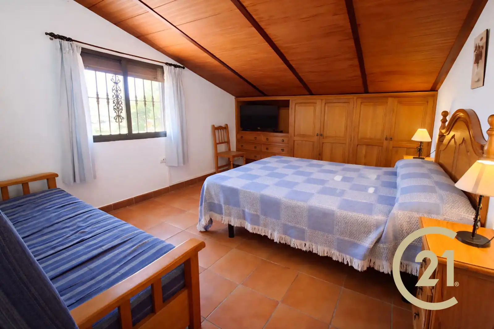 Bedroom of Houses for sale in Ronda  with Air Conditioner, Heating and Private garden