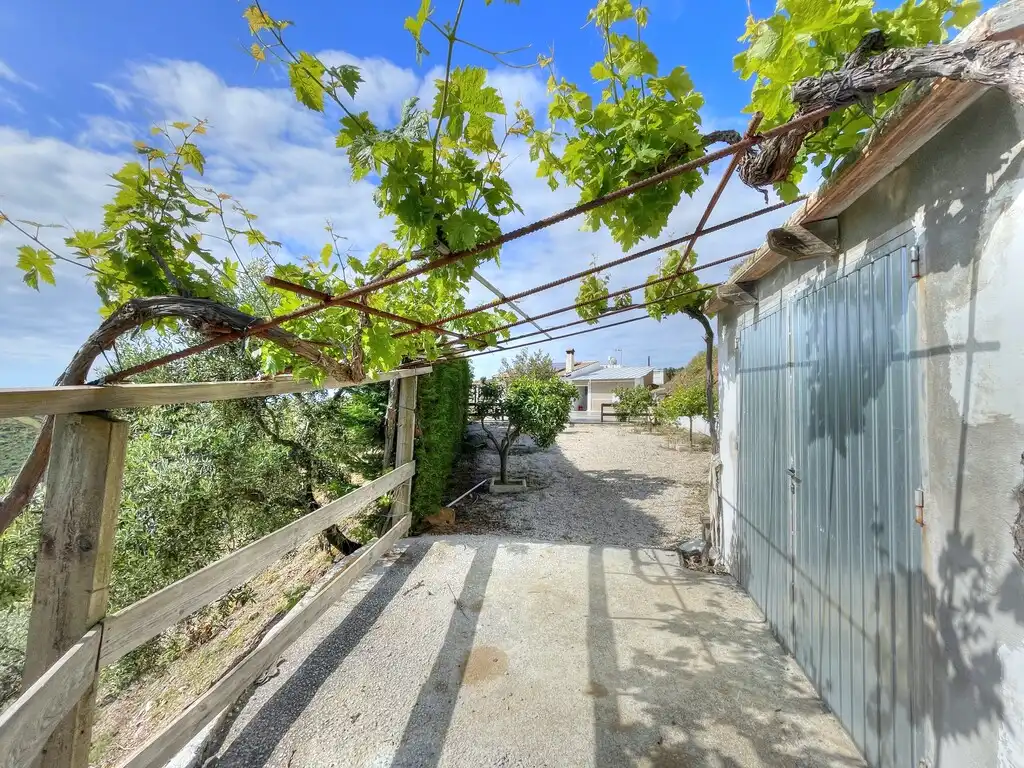 Casa rústica con piscina en venta en El Borge, imagen 36