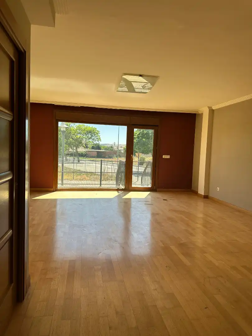 Sala de estar de Casa adosada en venta en Palencia