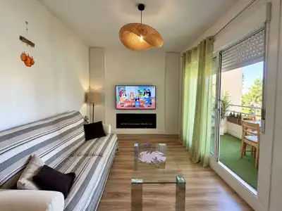 Apartamento con piscina en venta en Riviera del Sol, imagen 4