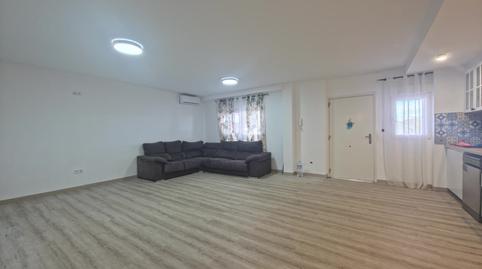 Photo 3 of Planta baja to rent in El Altet, Alicante