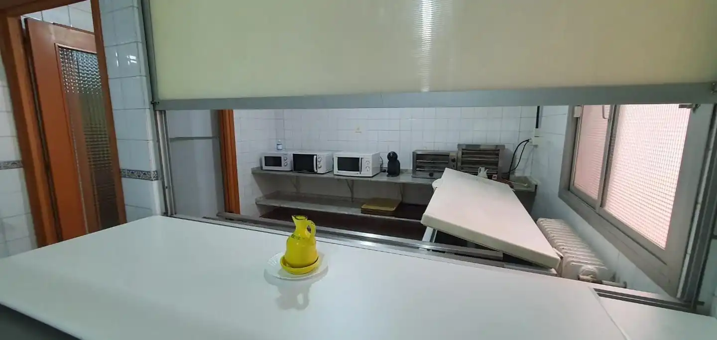 Estudio de alquiler en Calle Calle Melchor Almagro, Centro - Sagrario