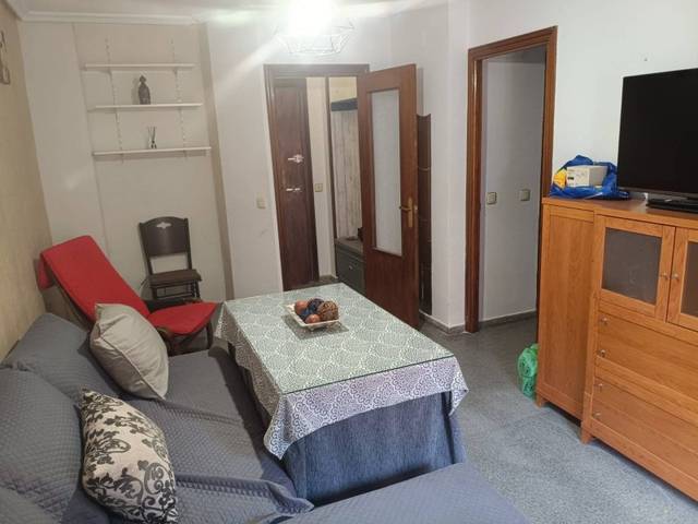 Piso en Alquiler en Aguas Vivas - La Zambomba