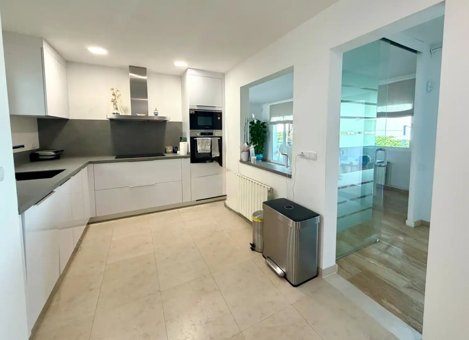 Cocina de Casa o chalet de alquiler en Sant Pere de Ribes con Aire acondicionado, Calefacción y Jardín privado