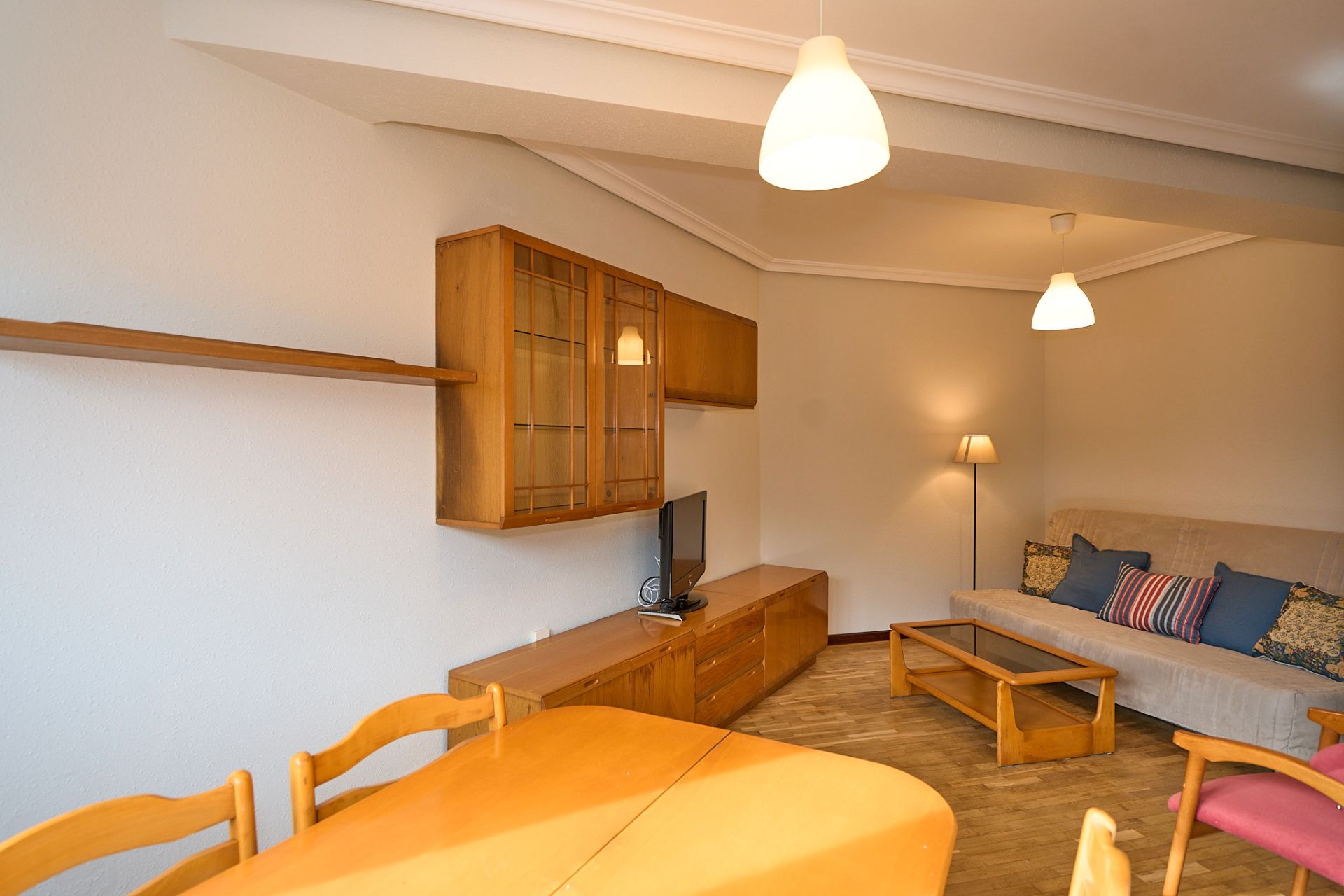 Apartament de lloguer a Calle Aureliano San Román, 13, Milán - Pumarín