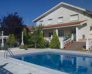 Swimming pool of Flat to rent in Villaviciosa de Odón  with Heating, Private garden and Swimming Pool