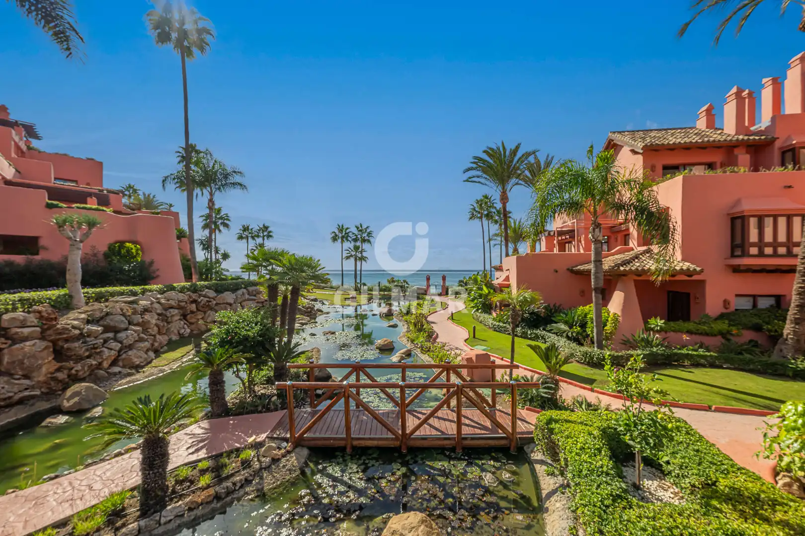 Apartamento con terraza en venta en Selwo, imagen 15