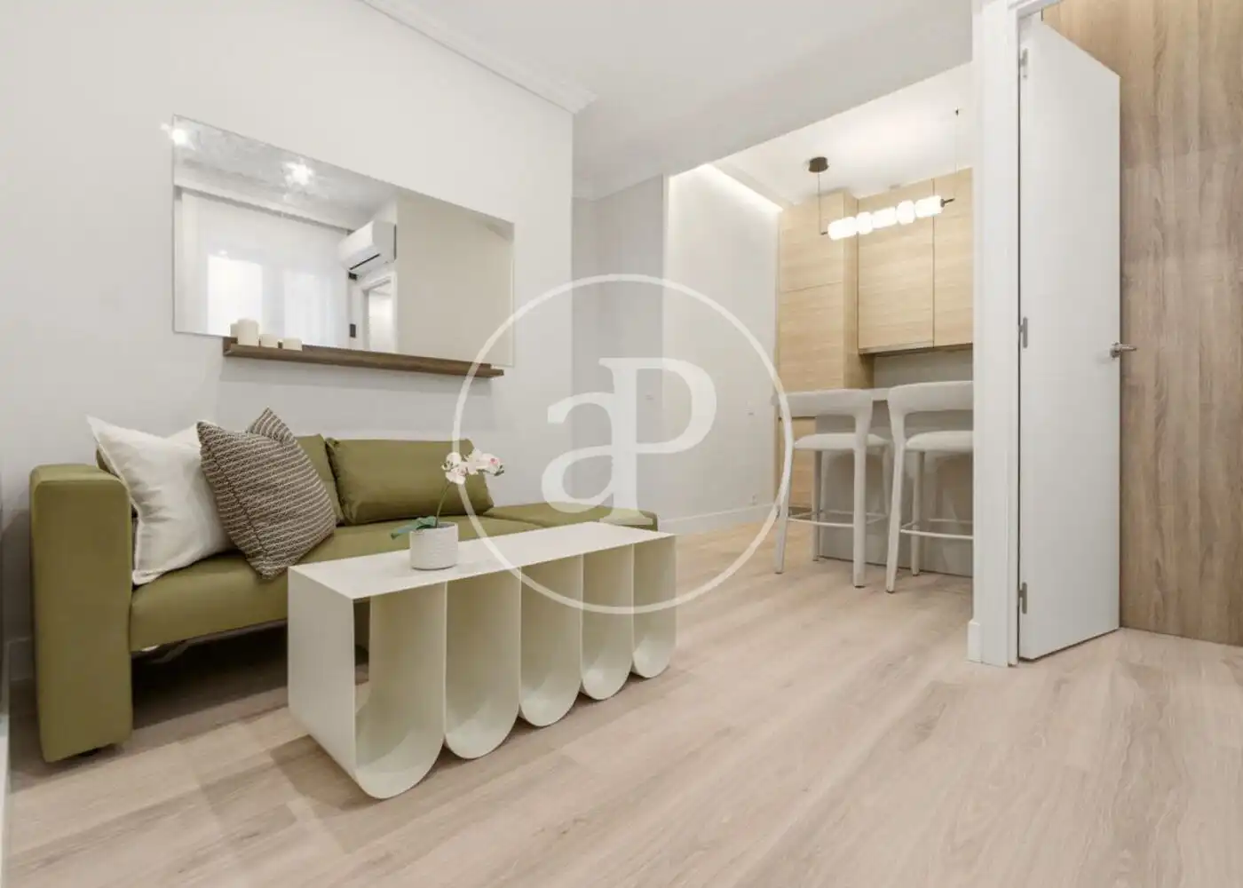 Sala de estar de Piso en venta en  Madrid Capital con Aire acondicionado, Calefacción y Amueblado