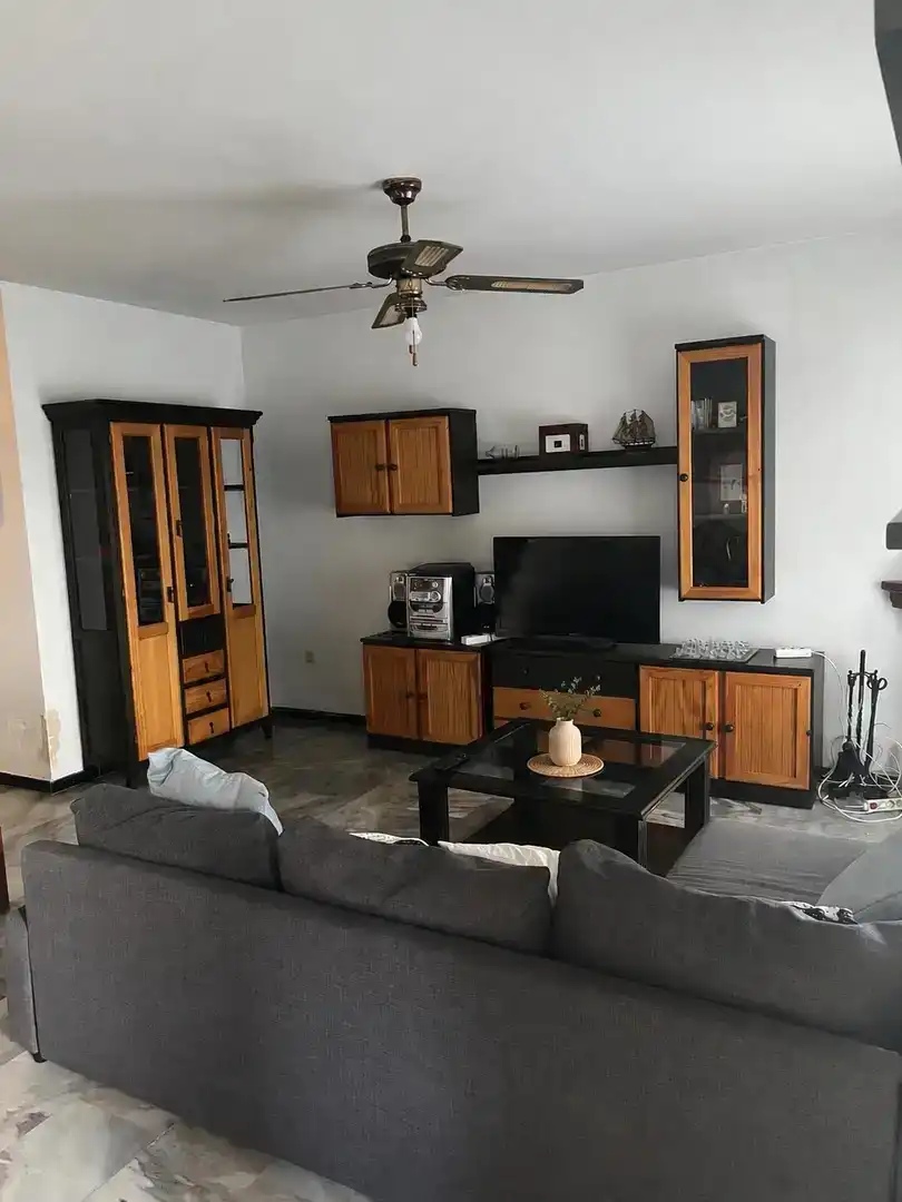 Sala d'estar de Casa adosada de lloguer en Algarrobo Costa