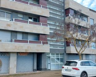 Vista exterior de Apartament en venda en Iza / Itza amb Calefacció, Parquet i Terrassa