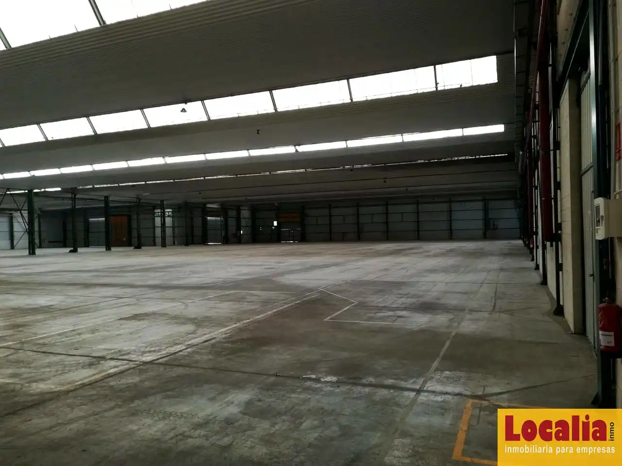 Industrial buildings for sale in Polanco