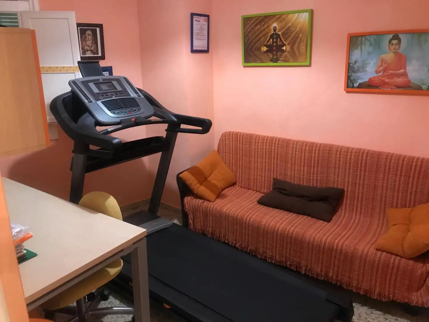 Wohnung zur Miete in Sevilla mit Klimaanlage, Terrasse und Möbliert