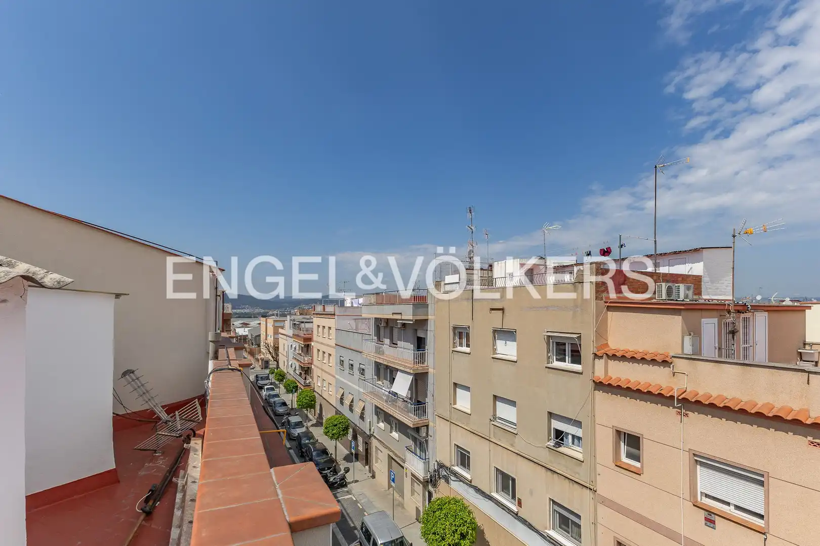 Vista exterior de Apartament en venda en Sant Joan Despí amb Aire condicionat, Calefacció i Moblat