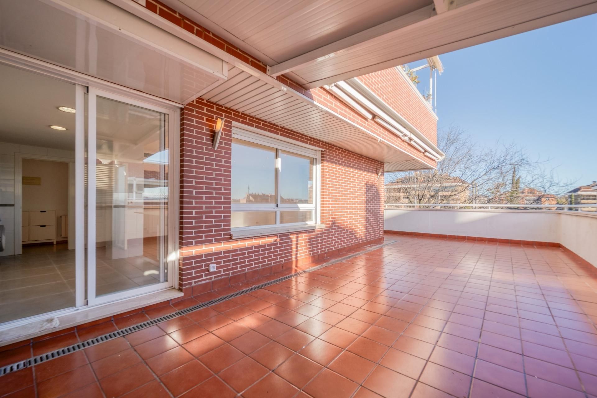 Terrace of Flat to rent in Boadilla del Monte  with Heating, Terrace and Storage room