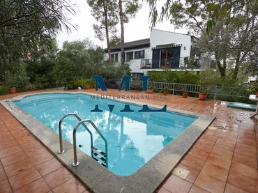 Casa con piscina in vendita a Mas Alba