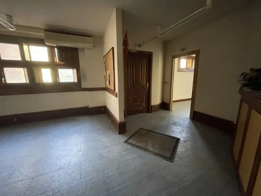Local comercial en venta en Legazpi, imagen 25