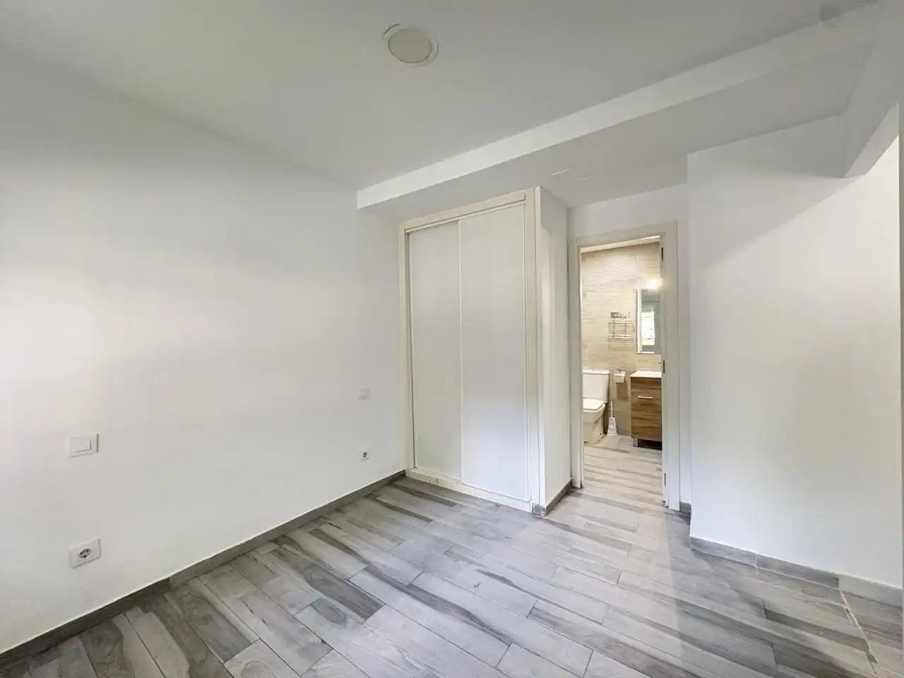 Ground floor to rent in Calle de Cuenca, imagen 9