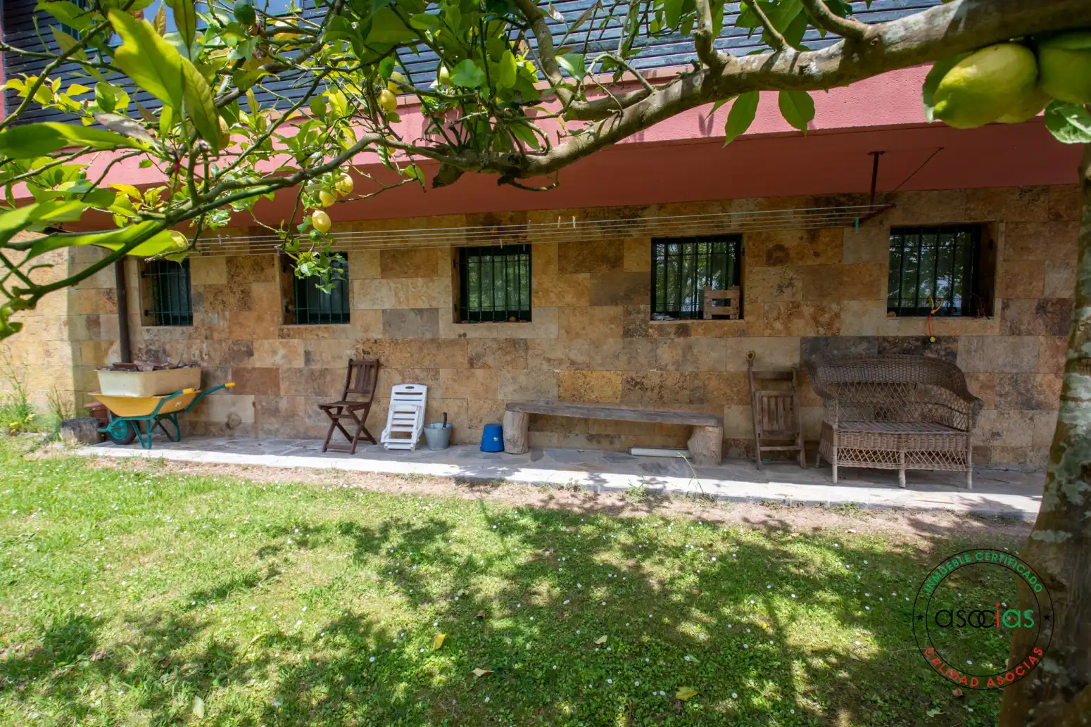 Jardín de Casa o chalet en venta en Colunga con Calefacción, Jardín privado y Terraza