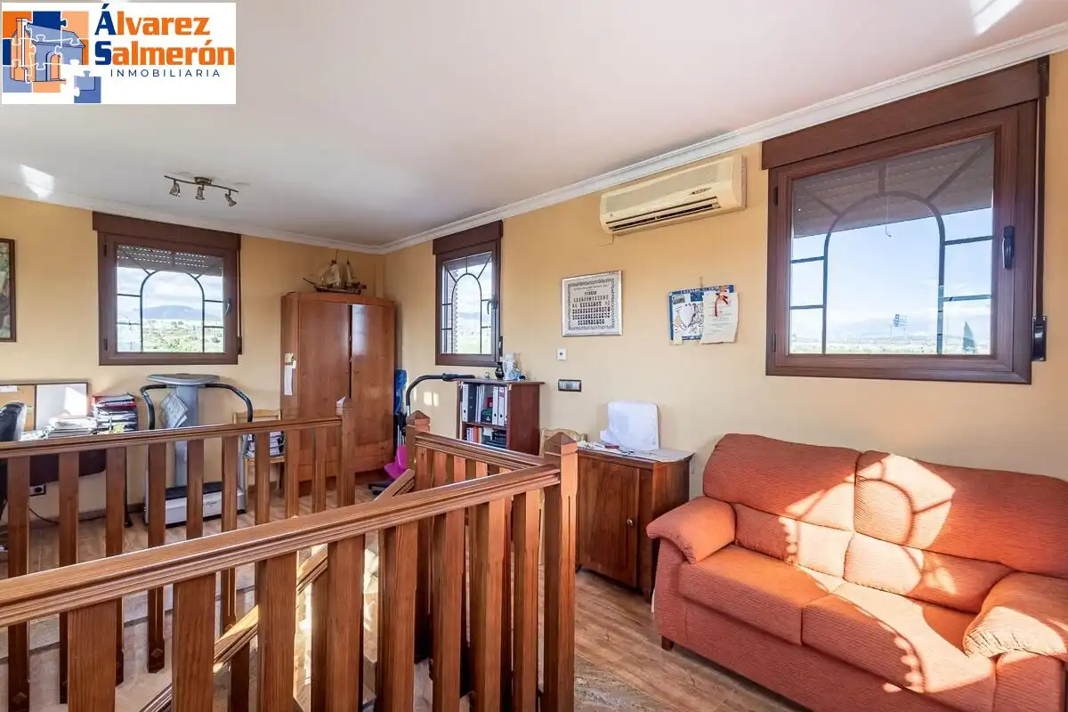 Living room of Houses for sale in Albolote  with Air Conditioner, Heating and Private garden