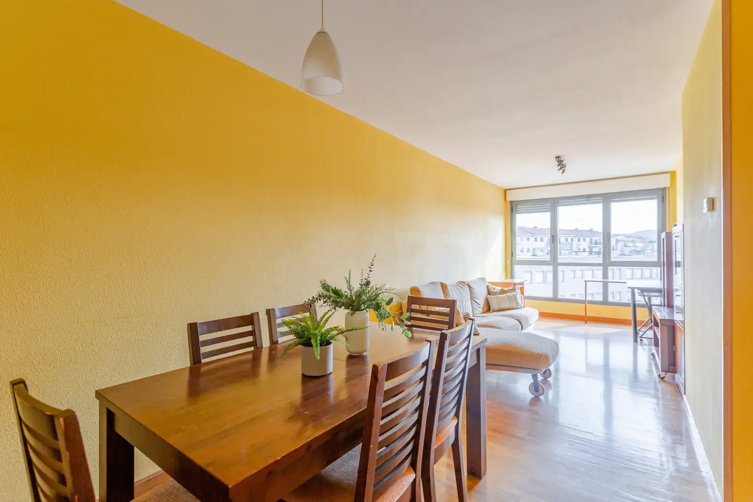 Esszimmer von Wohnung zur Miete in  Pamplona / Iruña mit Heizung und Abstellraum