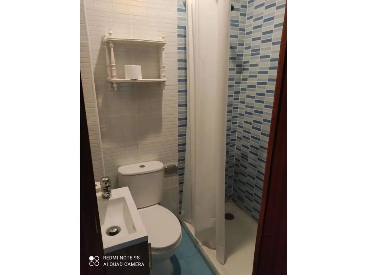 Baño de Piso de alquiler en Toledo con Calefacción, Terraza y Amueblado