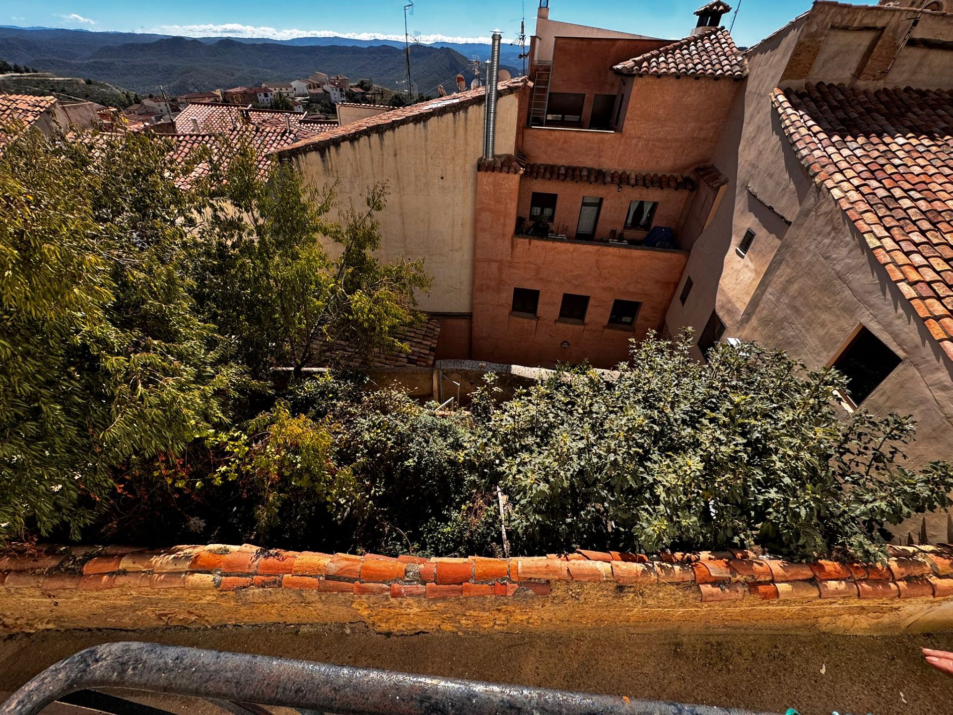 Vista exterior de Pis en venda en Castellote
