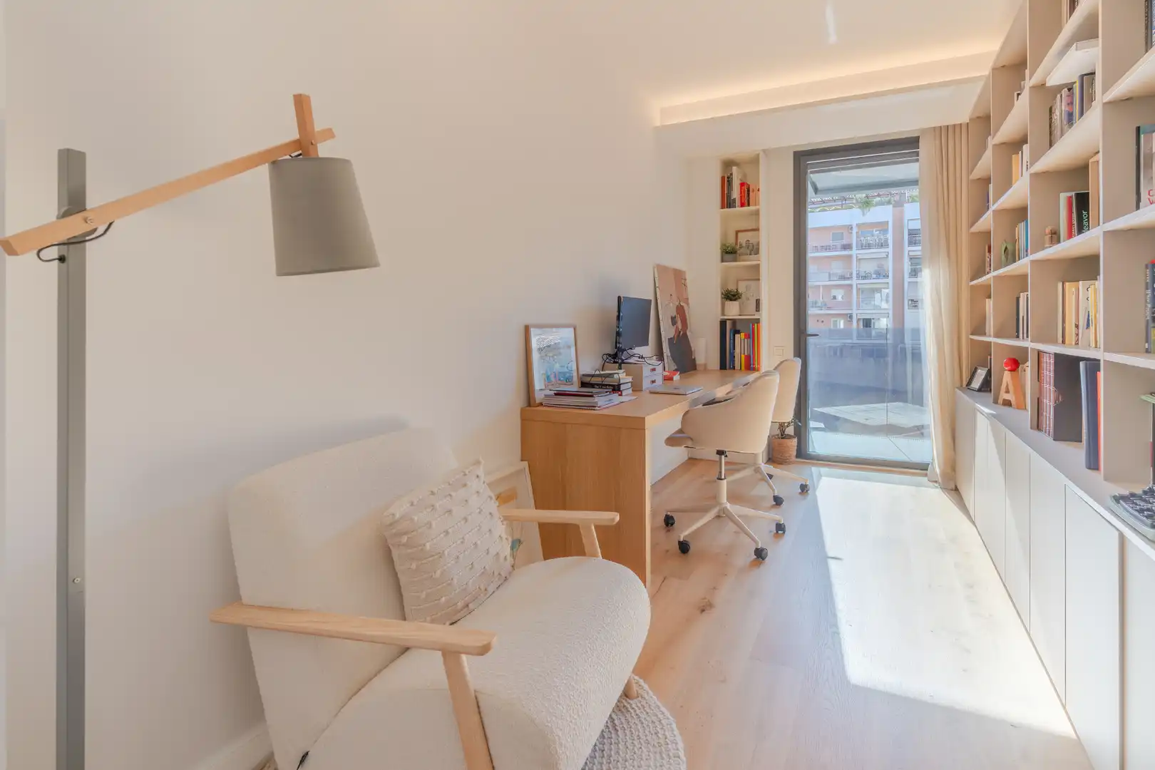 Balcony of Flat for sale in Girona  with Air Conditioner, Heating and Parquet flooring