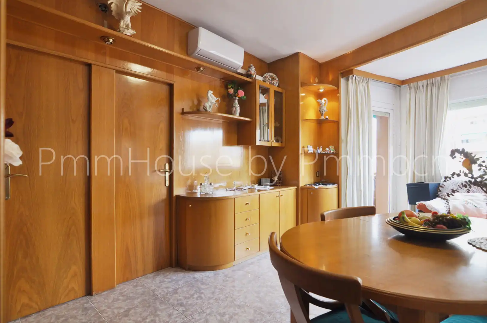Comedor de Piso en venta en Barcelona con Aire acondicionado y Balcón