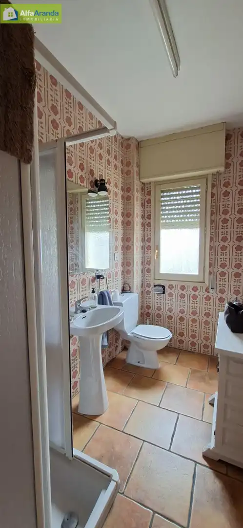 Baño de Casa o chalet en venta en Zazuar con Calefacción, Jardín privado y Trastero