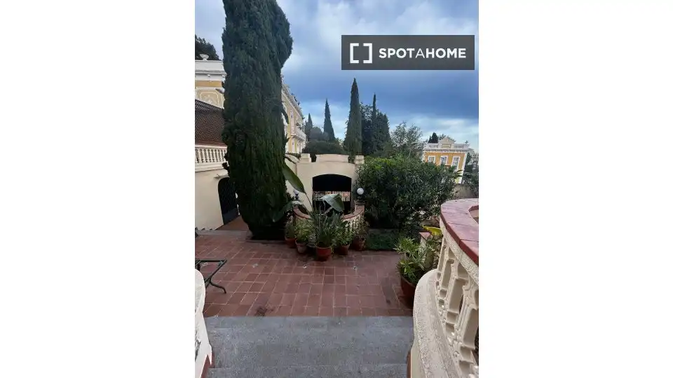 Habitación en La Salut