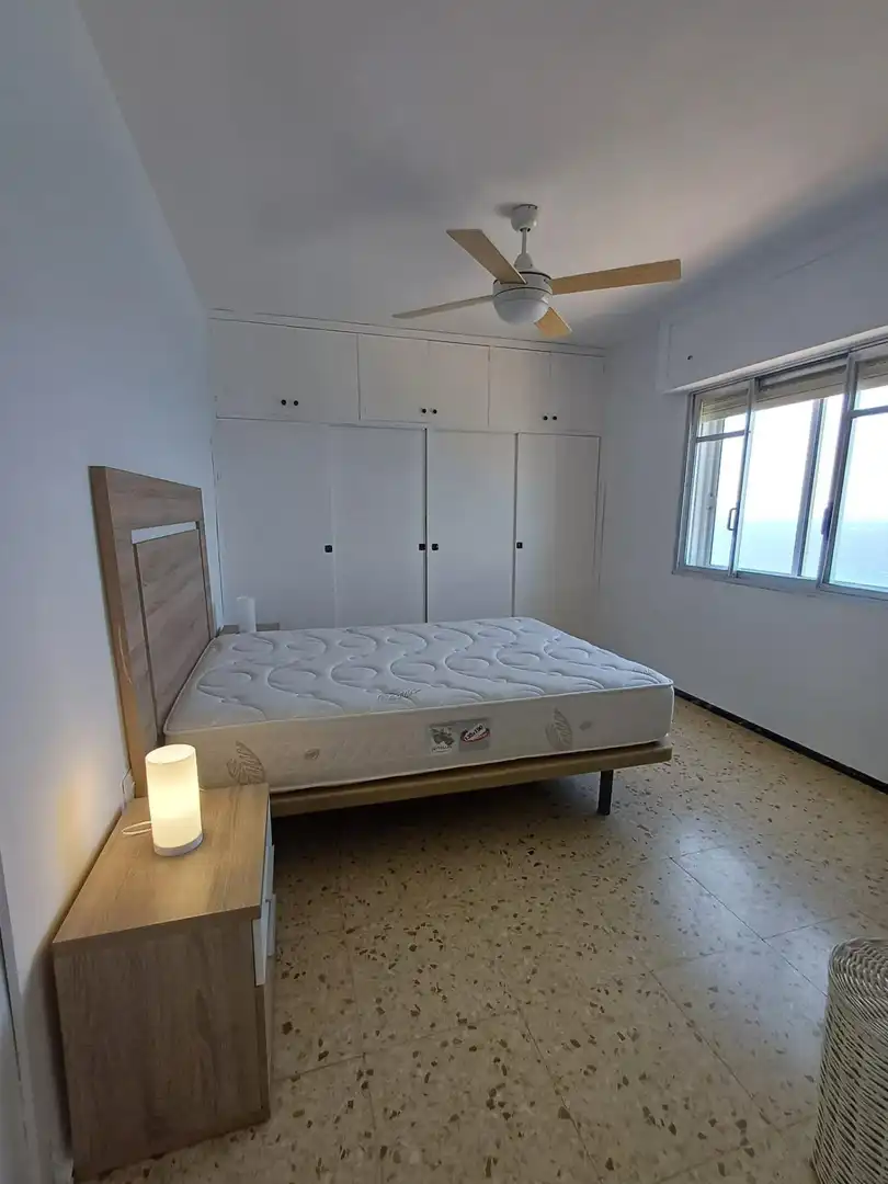 Wohnung zur Miete in Calle Hermano Rufino, Ciudad Jardín - Tagarete - El Zapillo