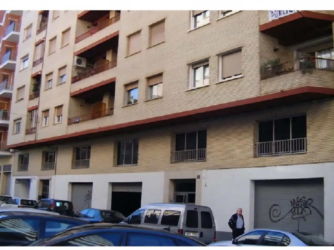 Local comercial en venda a JULI CESAR 4