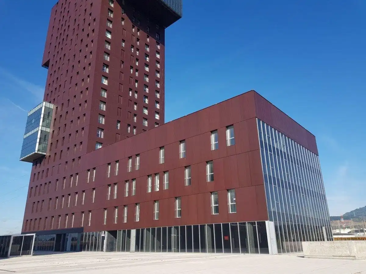 Büro mit Aufzug zur Miete in Centro