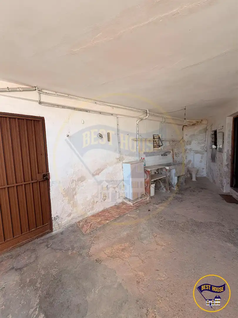 Finca rústica en venta en Mira con Terraza y Amueblado