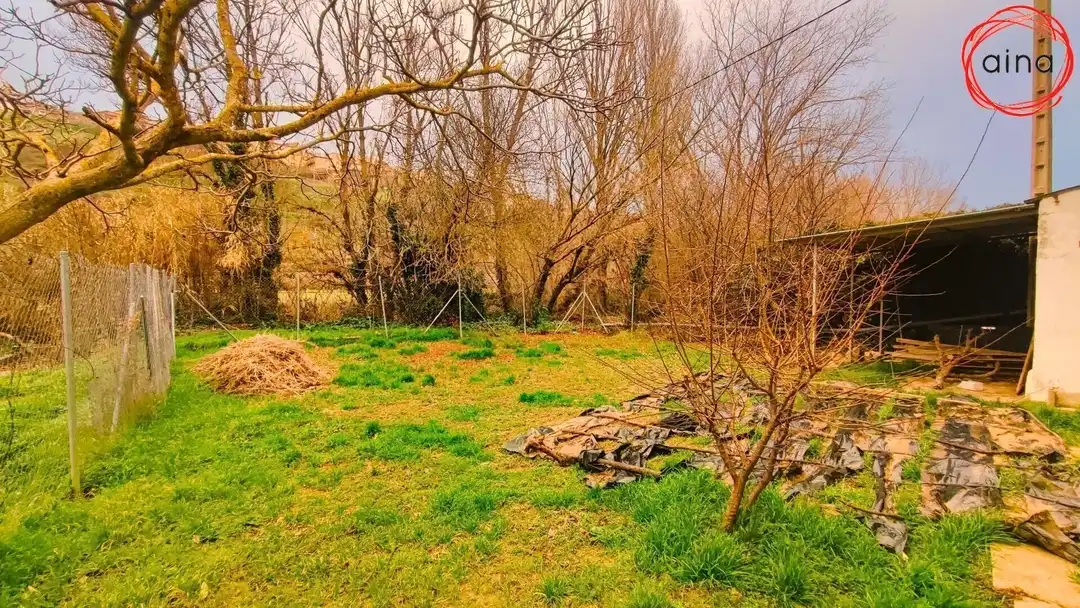 Casa o xalet en venda en Pueyo / Puiu amb Aire condicionat, Calefacció i Jardí privat