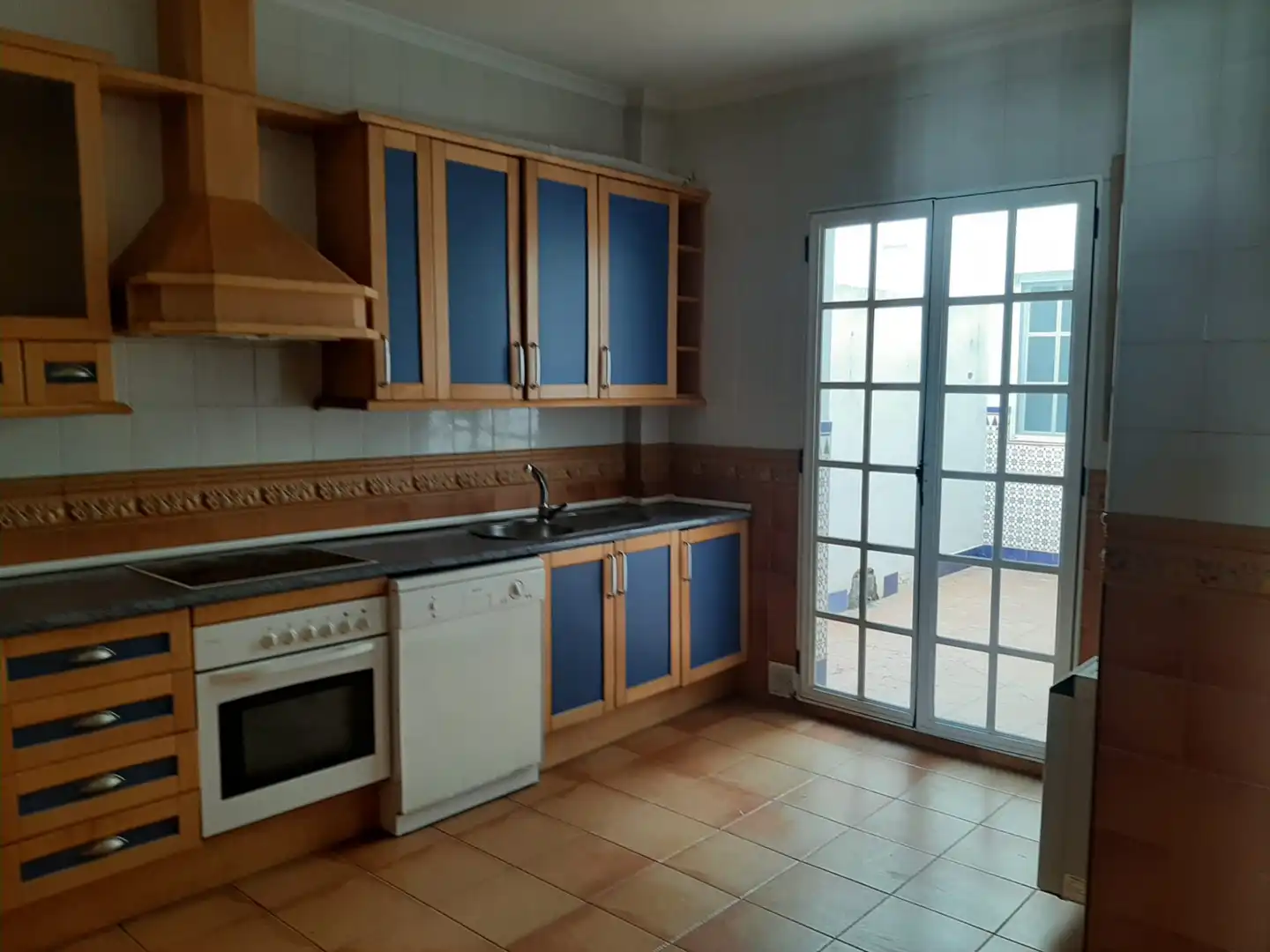 Cocina de Piso en venta en Navas de San Juan con Calefacción, Terraza y Balcón