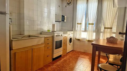 Foto 2 de Piso en venta en Calle Arnedo, 2, Haro, La Rioja