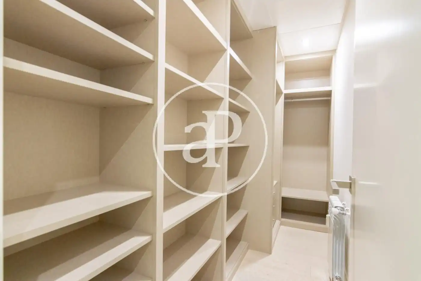 Piso de alquiler en Madrid con Aire acondicionado, Calefacción y Jardín privado