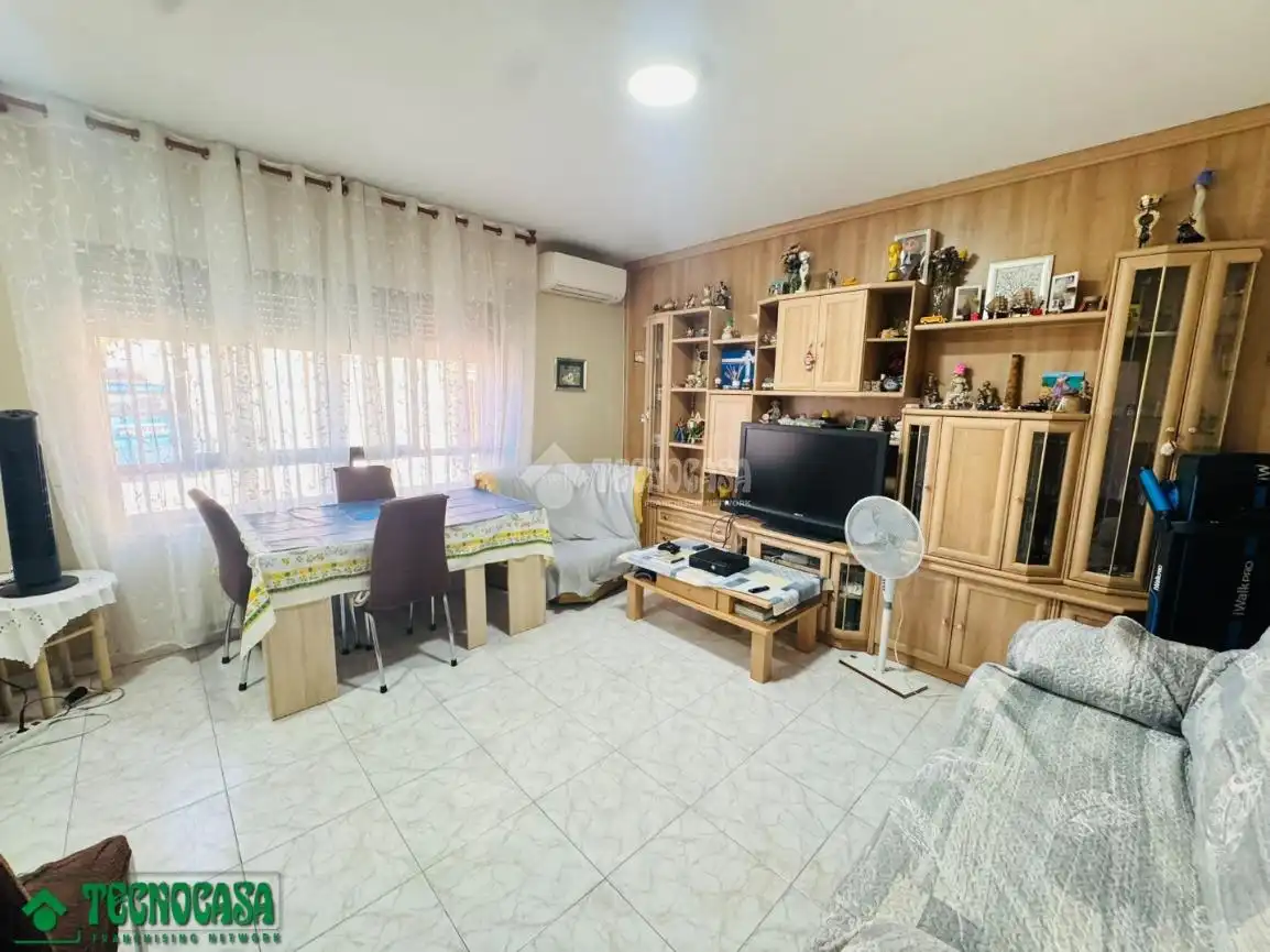 Casa aparellada en venda a Méntrida, imagen 2
