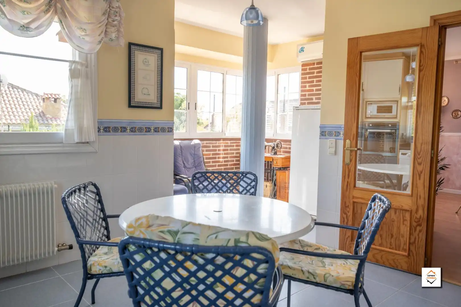 Dining room of Houses for sale in Zaragoza  with Air Conditioner, Heating and Private garden