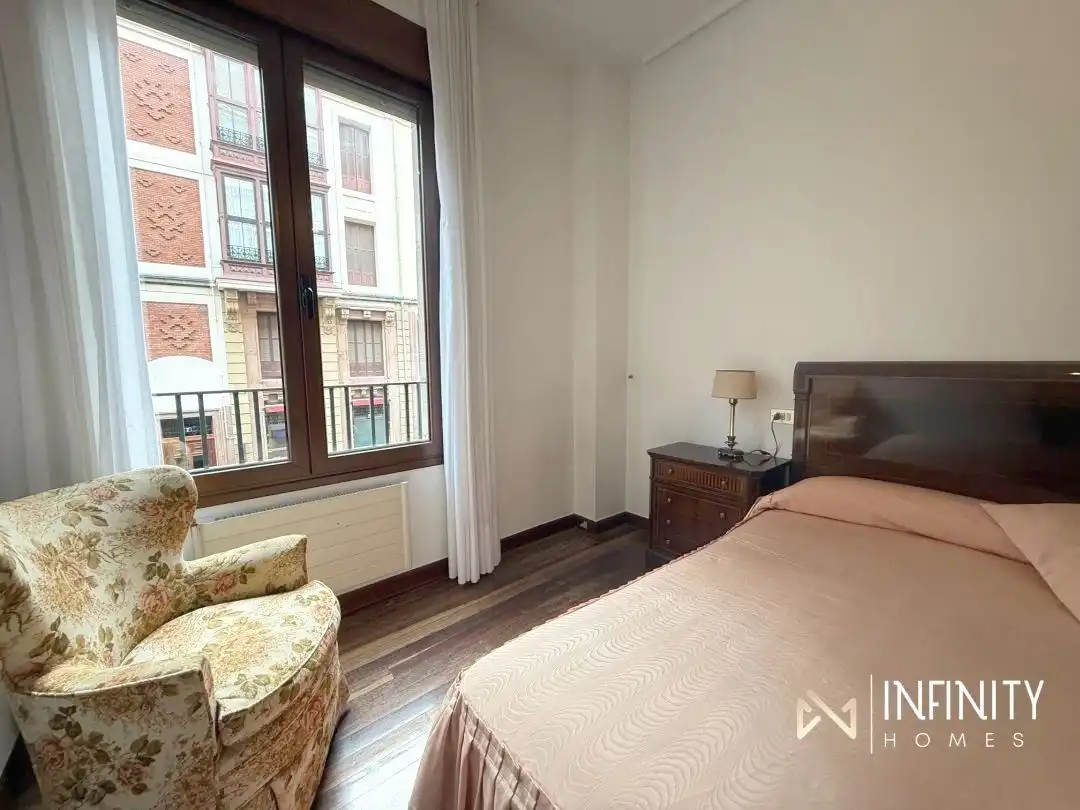 Flat for sale in Cosme Echevarrieta Kalea, Abandoibarra - Guggenheim