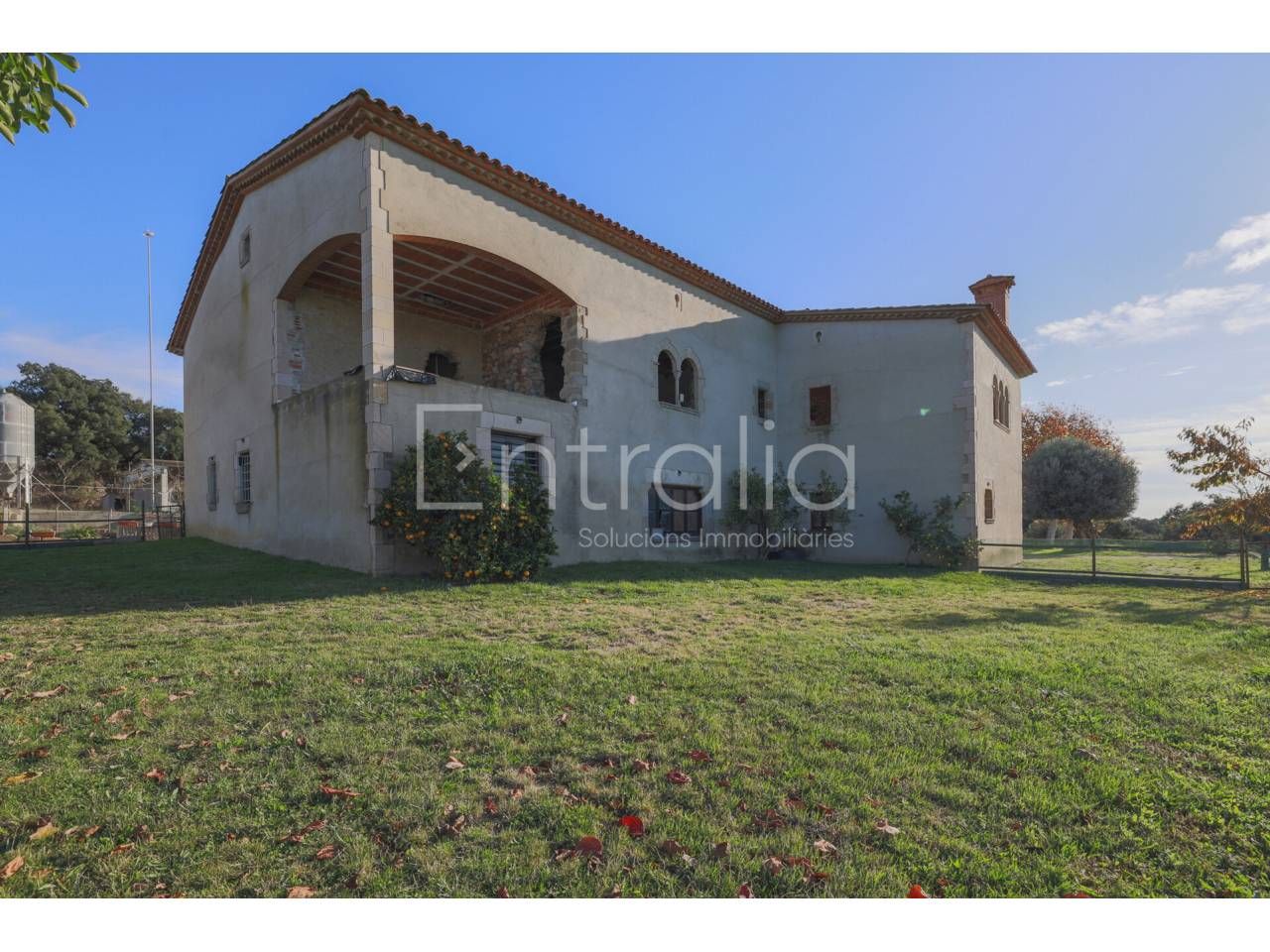 Vista exterior de Finca rústica en venda en Hostalric amb Calefacció i Jardí privat